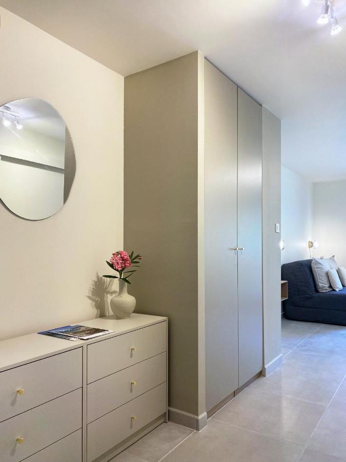 Studio Renove, 5Mn Plage, Terrasse, Clim, Velos Saint-Mandrier-sur-Mer Exterior foto