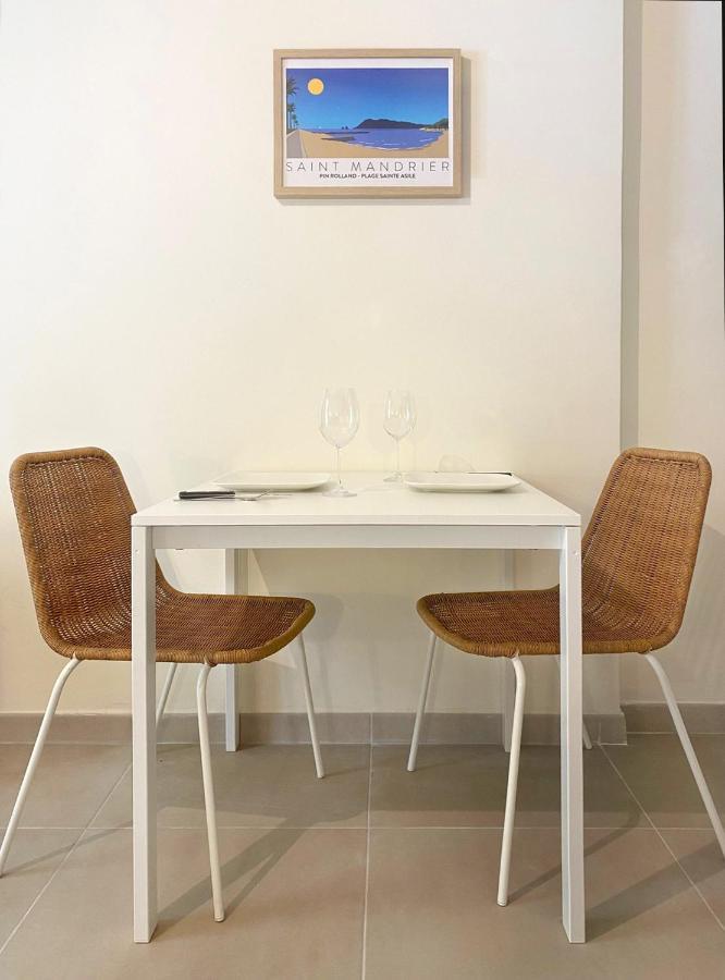 Studio Renove, 5Mn Plage, Terrasse, Clim, Velos Saint-Mandrier-sur-Mer Exterior foto